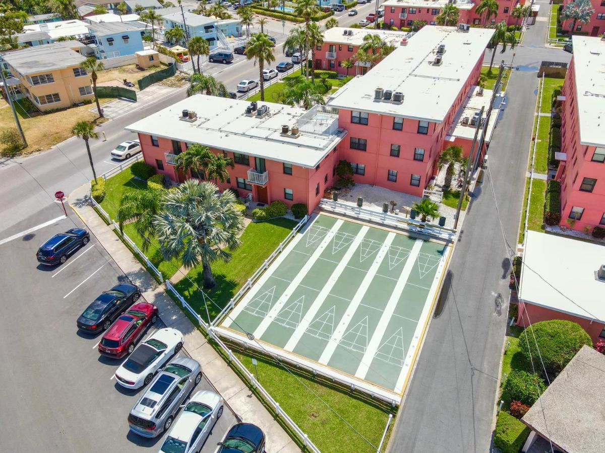 סיינט פיט ביץ' Majestic Beach Condo In Beachfront Resort In St Pete Beach מראה חיצוני תמונה